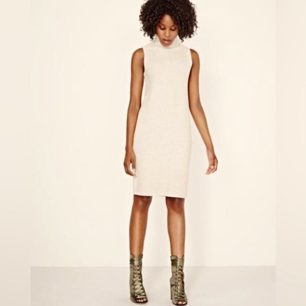 ** NEW RW&Co Heathered Oat Sleeveless Turtleneck Sweater Dress Size M